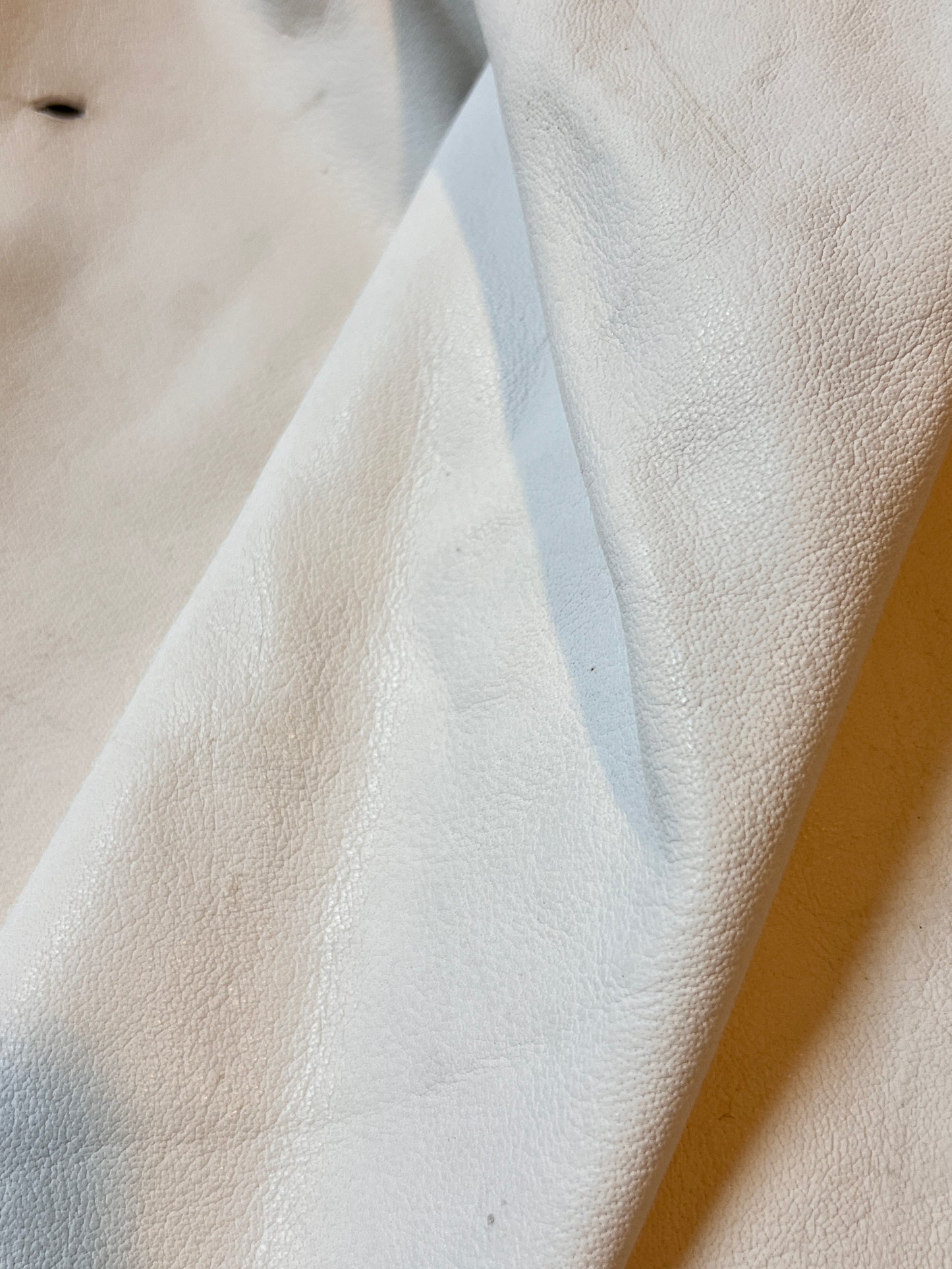 Buffalo Nappa White